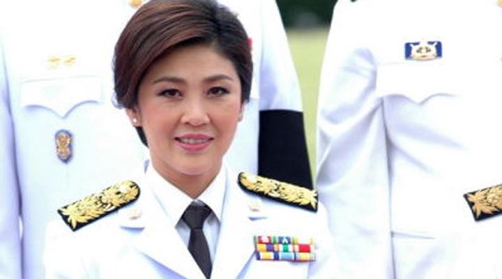 英拉:从政82天闪电当总理 华裔美女出身名门