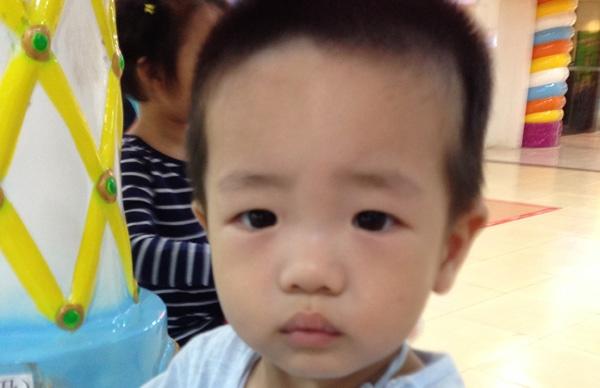 一岁半宝宝吃什么吐什么怎么办 20130624113652794.jpg